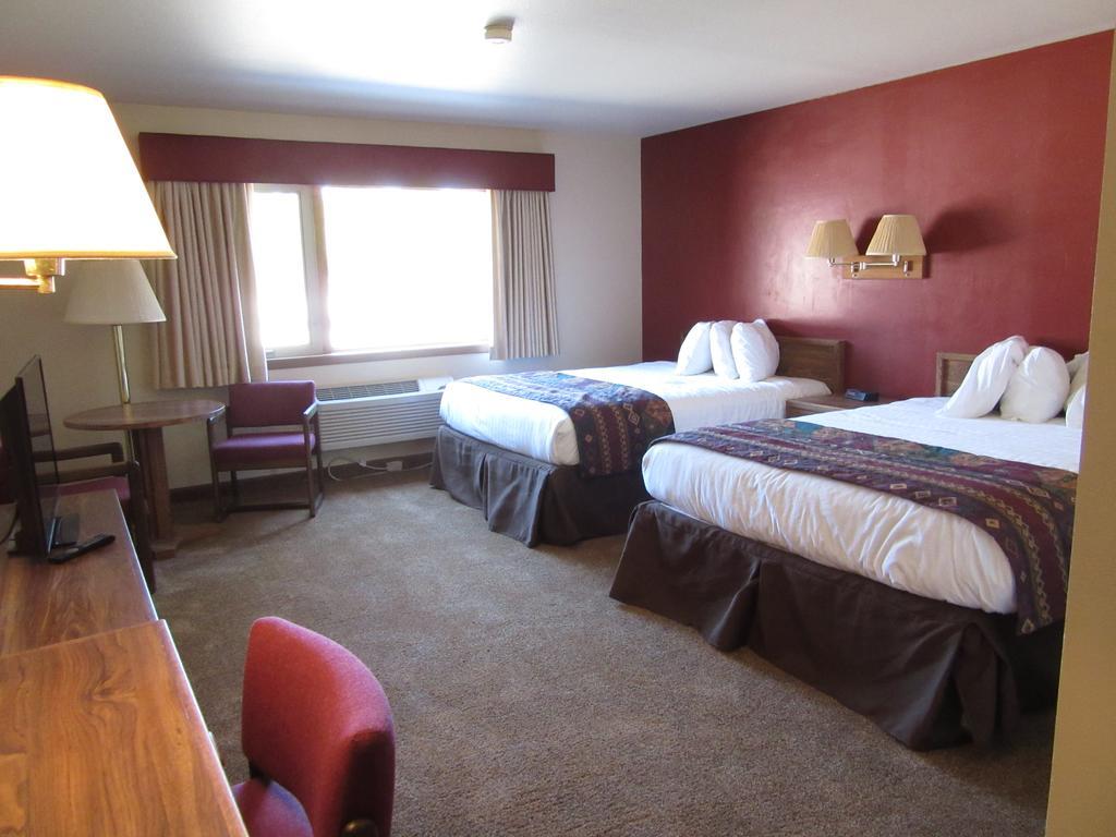Al's Westward Ho Motel West Yellowstone Exterior foto